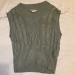 Green Cable Knit Sleeveless Sweater Photo 0