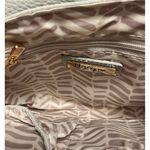 Mystique Flap Photo 3