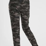 Athleta Farallon Pants Joggers Camo Green Women’s Size 16 Terry Pull On Pockets Photo 1