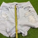 American Eagle  Women’s Mom Shorts Size‎ 10 Distressed High Rise Light Wash Photo 1