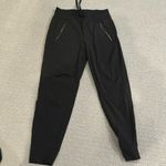 Athleta Trekkie north joggers black Photo 1