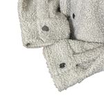 Vuori  NWT Sycamore Sherpa Shirt Jacket Women’s XS Dark Salt Snap Front Cropped Photo 6