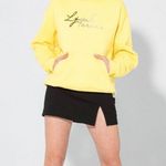 Local heroes need this yellow hoodie Photo 2