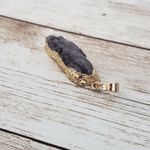 Rough Cut Dark Purple Stone & Gold Tone Pendant Photo 2