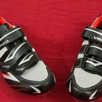 Venzo Black White and Red Clip In Cycling Shoes Peloton or Spin Bikes 7.5 women Photo 0