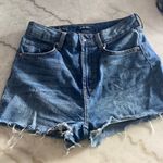 Wild Fable Women's High-Rise Cut-Off Mom Jean Shorts Photo 0