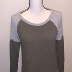 Red Haute  dark green ribbed stretchy knit sweater Photo 1