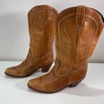 Vtg Western Cowgirl Wmn 8.5B Leather Boots Distress Tan Embroidered Midcalf Boho Size 8.5 Photo 0