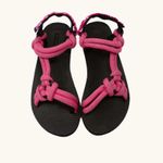 BRAND NEW Arizona Love Trekky Rope Pink Sandals, New with Tags Size 38 MSRP $140 Photo 2