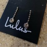 Lulus  flower rhinestone dangle earrings Photo 0