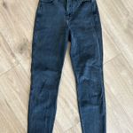 Abercrombie & Fitch Abercrombie Ultra High-Rise 90s Straight Photo 2