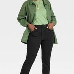 Universal Threads Women’s Black Denim 12 Photo 0