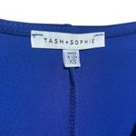 Tash + Sophie Short Sleeve V Photo 5