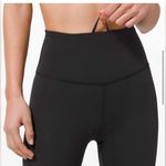 Lululemon Wunder Train leggings 25” HR size 4 in black Photo 4