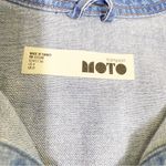 Topshop Moto Denim Button Up Shirt Women’s Size 4 Blue Long Sleeve Jean Top Photo 2