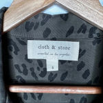 Cloth & Stone  Anthropology Green Leopard Lightweight Utility Jacket Size S Photo 3