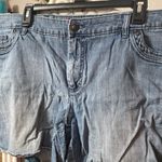 Elle 😎😎😎BOGOHO 😎😎😎Jean shorts Photo 2