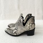 Blondo ELIZA Black White Snake Cut Out Ankle Waterproof Boots B6790-236 Size 6 Photo 69