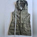 Rue 21  100% Cotton Olive Green Hooded Zip-Up‎ Vest Size S Photo 3