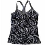 Old Navy  Exercise workout tank built in bra Photo 0