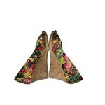 dexflex comfort  Women's 5.5 Floral Peep Toe Cork Wedge Heel Sandals Photo 6