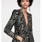 ZARA  BLACK BLAZER VELVET EMBROIDERED GOLD SEQUINS COAT JACKET TRINNY - Large Photo 7