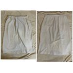 3X white soft embroidered floral pencil skirt Photo 1