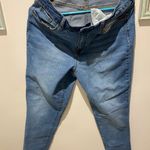 Sofia Vergara  Jeans  Photo 1