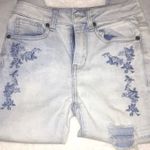 SO High Rise Light Wash Jeggings Photo 1