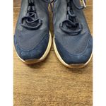 Vionic  Fearless Women's‎ Sneakers Size 7.5 Blue And Berry Photo 5