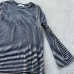 Carly Jean Los Angeles Carly Jean small top Photo 3