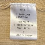 Le lis  Asymmetrical Sweater Top Sleeveless Mock Neck Pale Yellow Trendy Small‎ # Photo 4