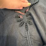 Shyanne  black eyelet lace long sleeve crop top size large C50 Photo 4