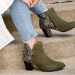 Vionic LIKE New Leather Ankle Boots Photo 2