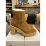 Dolce Vita Caster Brown Waterproof Lug Sole Camel Suede H2O Boot Women's Size 6 Photo 2