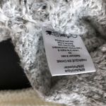 John + Jenn  chunky knit sweater Sz small Photo 3