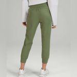Lululemon Ready To Rulu High Rise Jogger Crop Size 0 Photo 3