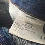 Old Navy  Womens Distressed Boyfriend Denim Shorts Sz 6 Photo 10