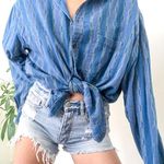 Levi’s Vintage Oversized Button Down Shirt Top Photo 0