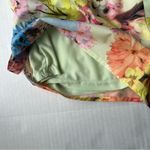 Gianni Bini floral Erynn Romper foam bouquet v neck waist tie size large Photo 8