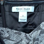 White House | Black Market Women’s Beautiful White House/Black Market sleeveless top Size 2 Photo 2