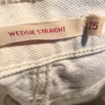 Levi's Levi’s wedgie straight white denim jeans size 25 Photo 5
