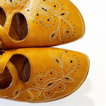 Hispanitas Tan Leather Mary Janes Women’s Size 38 EU Floral Cutout Embroidered Photo 5