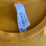 Iowa Hawkeye Football Tee Yellow Size M Photo 2