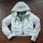 Burberry  White Cropped Down Puffer Jacket Size XS Photo 0