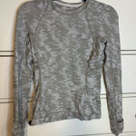 Lululemon  Its Rulu Run Long Sleeve Shirt size 4 Photo 0