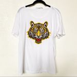 Emma & Sam LF Stores Tiger Patch Graphic Tee Size Small Photo 1