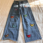 SheIn  Butterfly Jeans High-Rise Photo 0