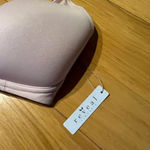 NWT reveal bra Size undefined Photo 2