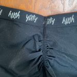 YITTY Spotlight Shaping Ruched Legging Photo 8